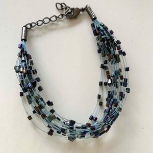 Blue beading bracelet